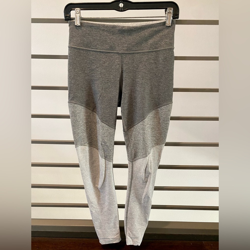Outdoor Voices Spring 7/8 Multicolored Leggings- Heather Dove